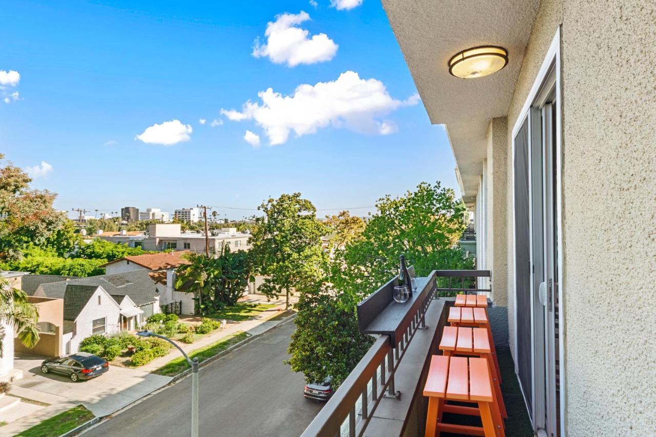 Beverly Hills 2 Bed 2 Bath Penthouse With Den And Parking 414 Aparthotel Los Angeles Exterior photo